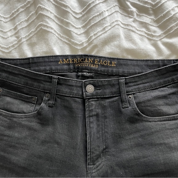 American Eagle Jeans - Picture 5 of 5
